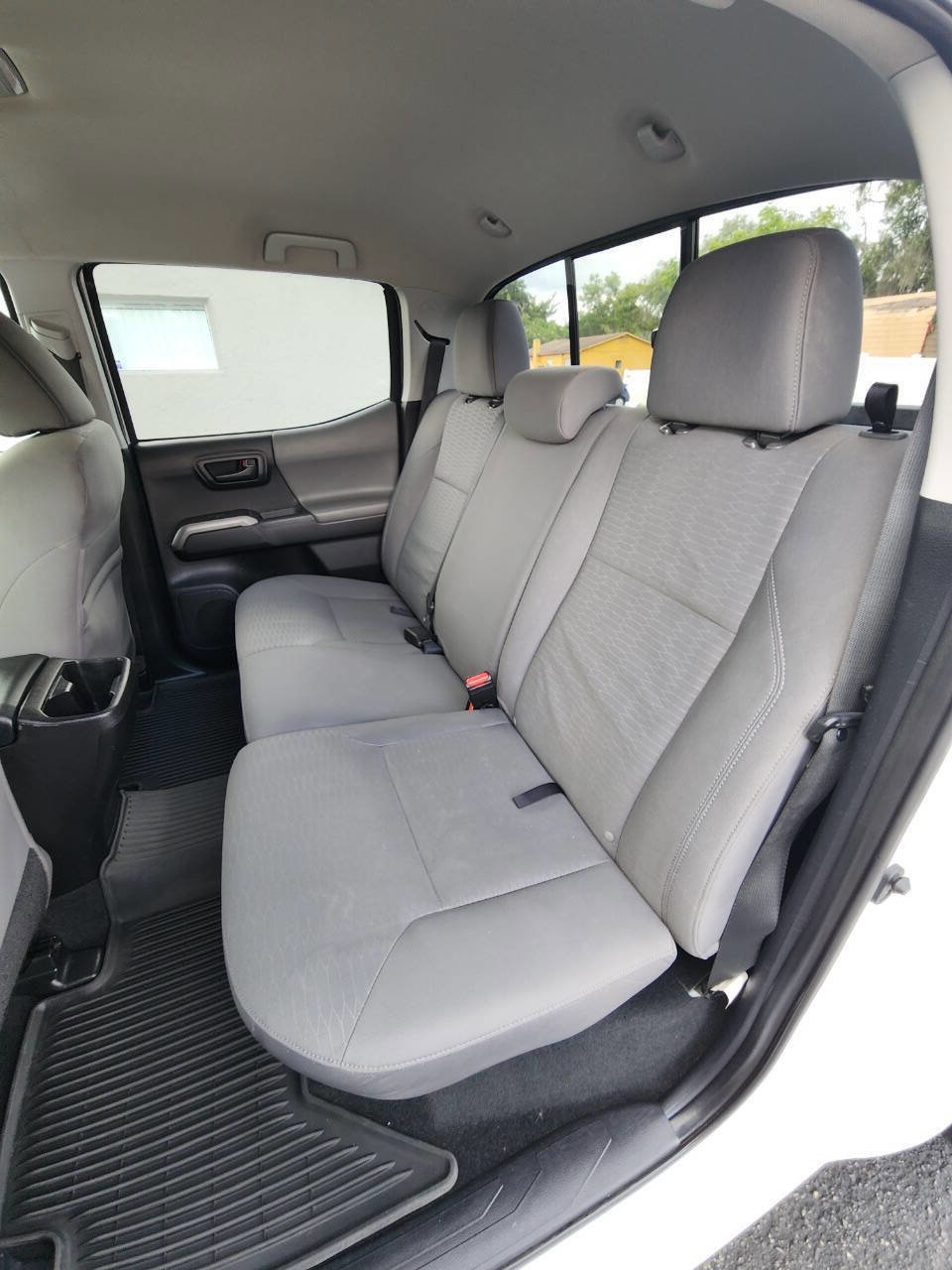 Used 2016 Toyota Tacoma SR5 image 26