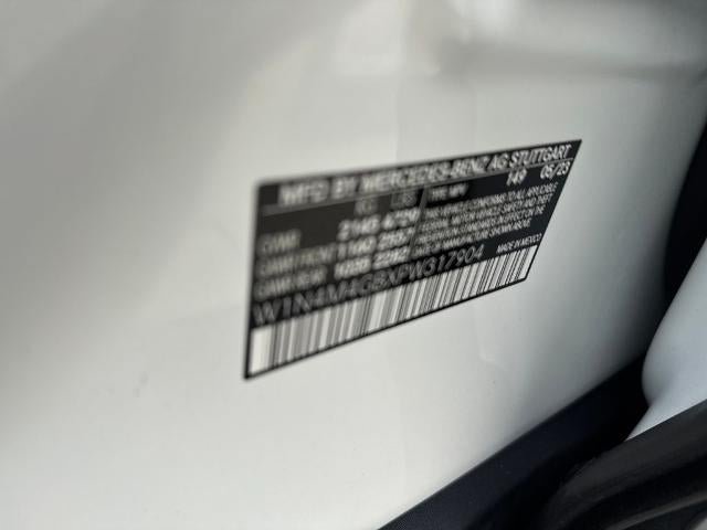 Used 2023 Mercedes-Benz GLB 250 image 30