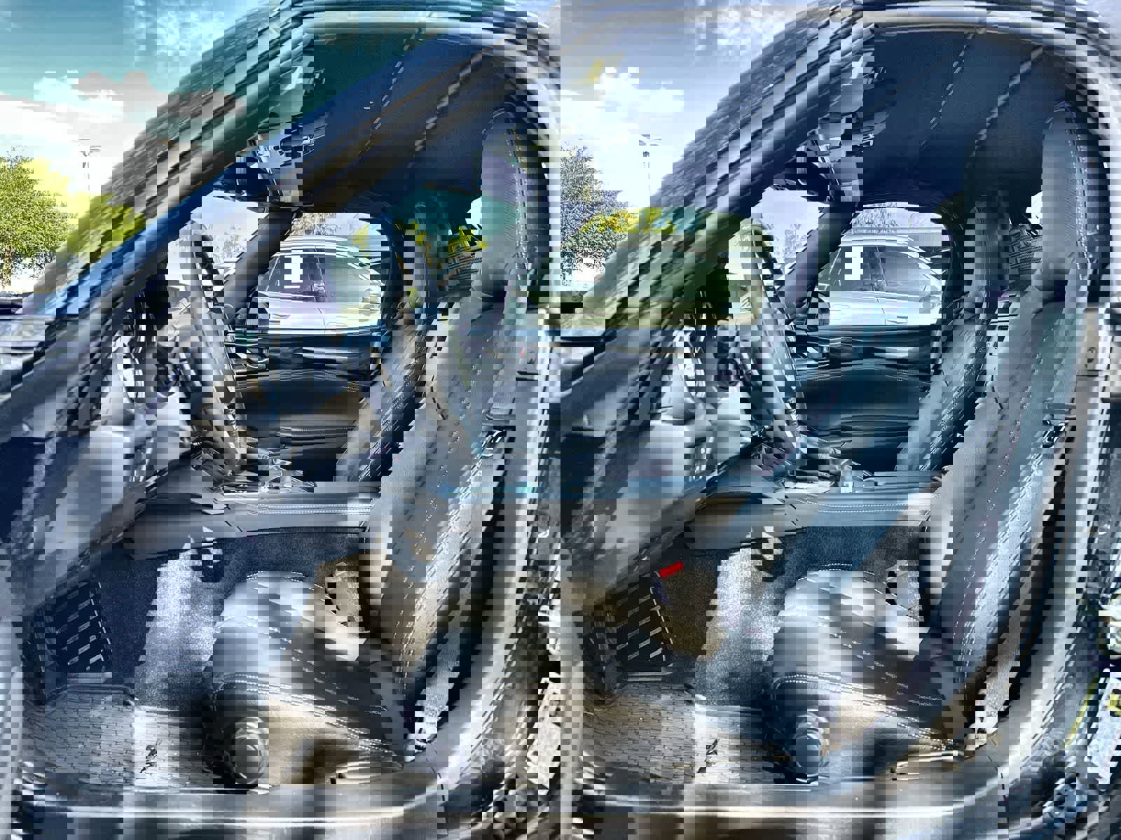 Used 2025 MAZDA MX-5 Miata Grand Touring w/ Weather Package image 2