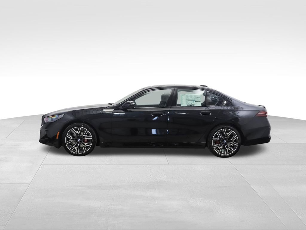 New 2026 BMW 530i xDrive w/ M Sport Package image 2