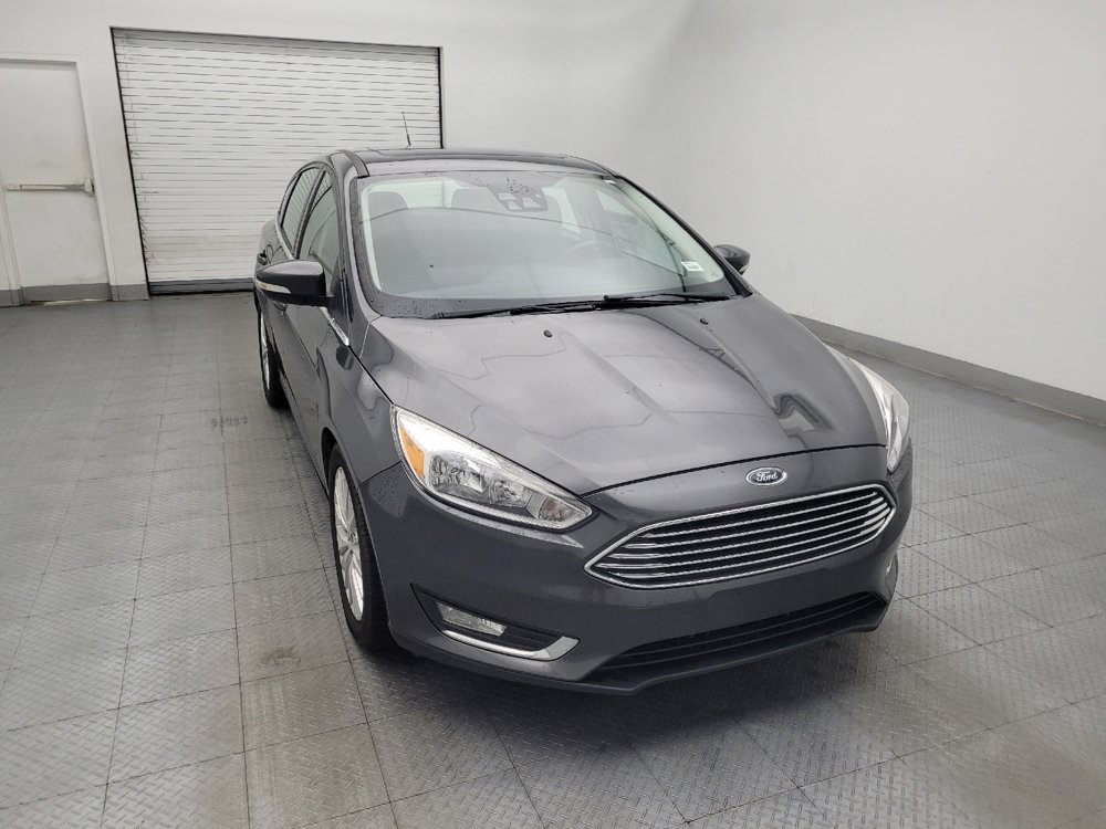 Used 2018 Ford Focus Titanium w/ Titanium Technology Package FWD image 14