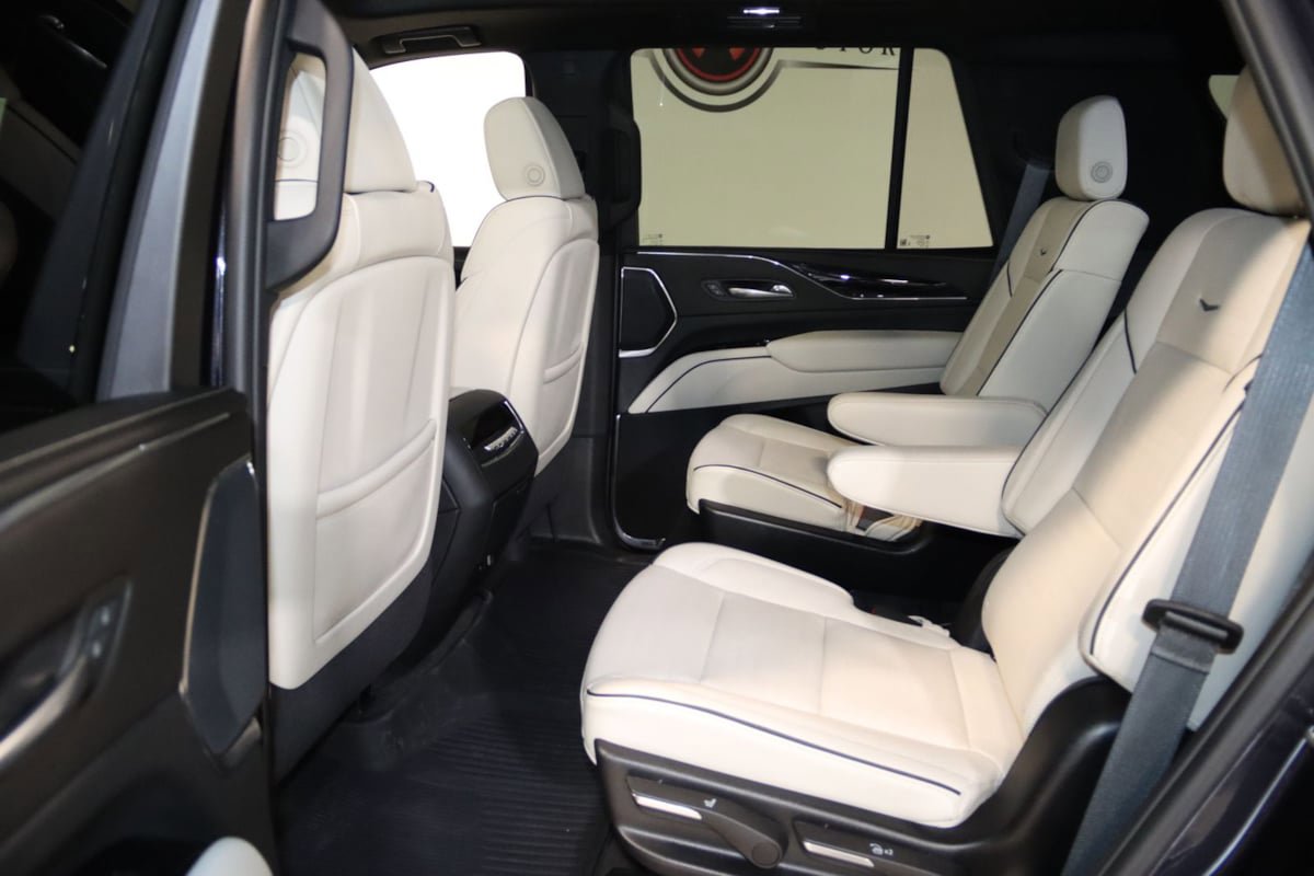 Used 2024 Cadillac Escalade Sport w/ Touring Package image 64