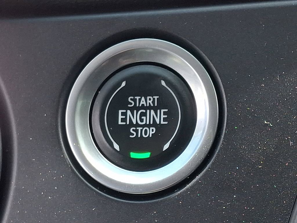 Used 2022 Chevrolet Blazer LT AWD/4WD image 22