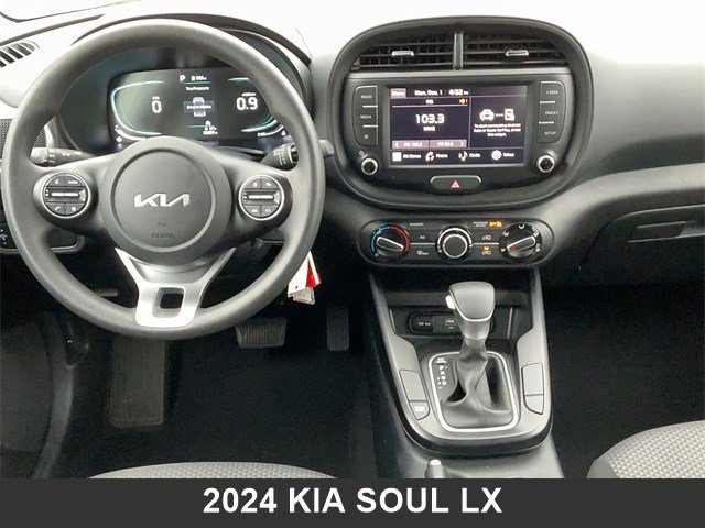 Used 2024 Kia Soul LX w/ Option Group 015 image 11