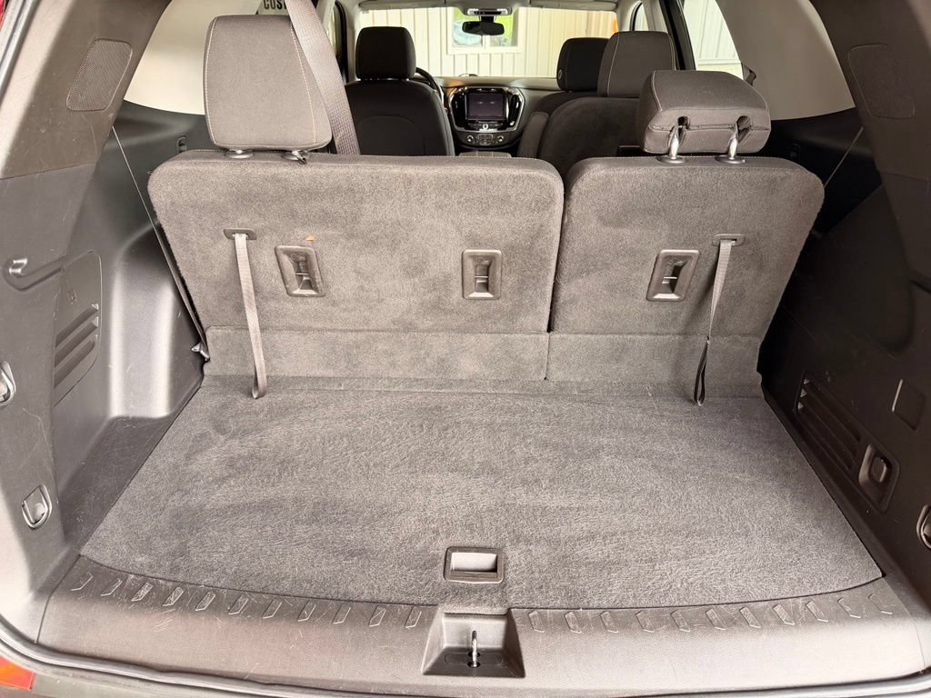 Used 2021 Chevrolet Traverse LT AWD/4WD image 9