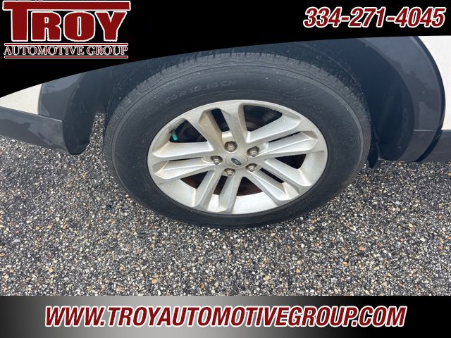 Used 2013 Ford Explorer XLT image 14