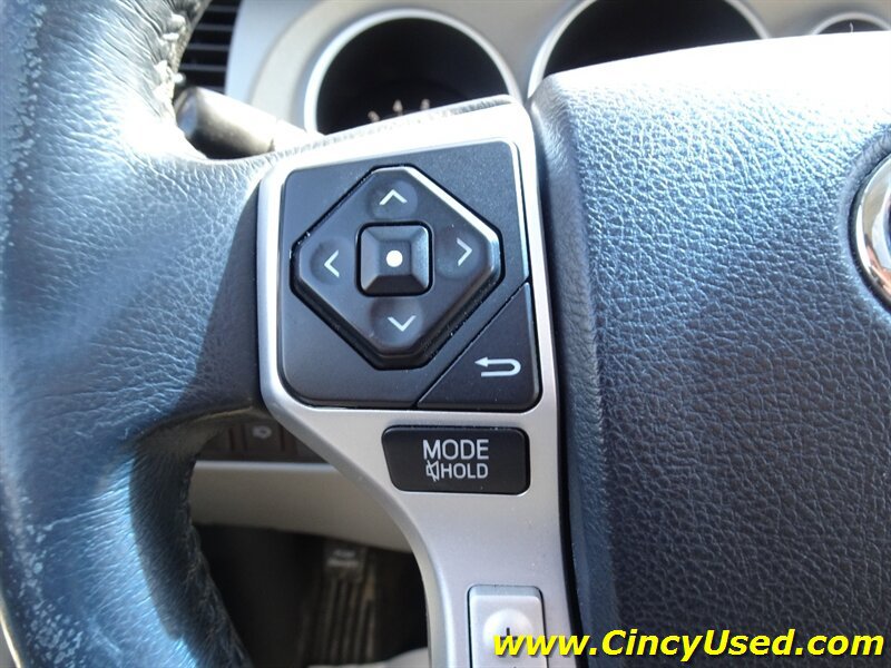 Used 2015 Toyota Sequoia Limited AWD/4WD image 24