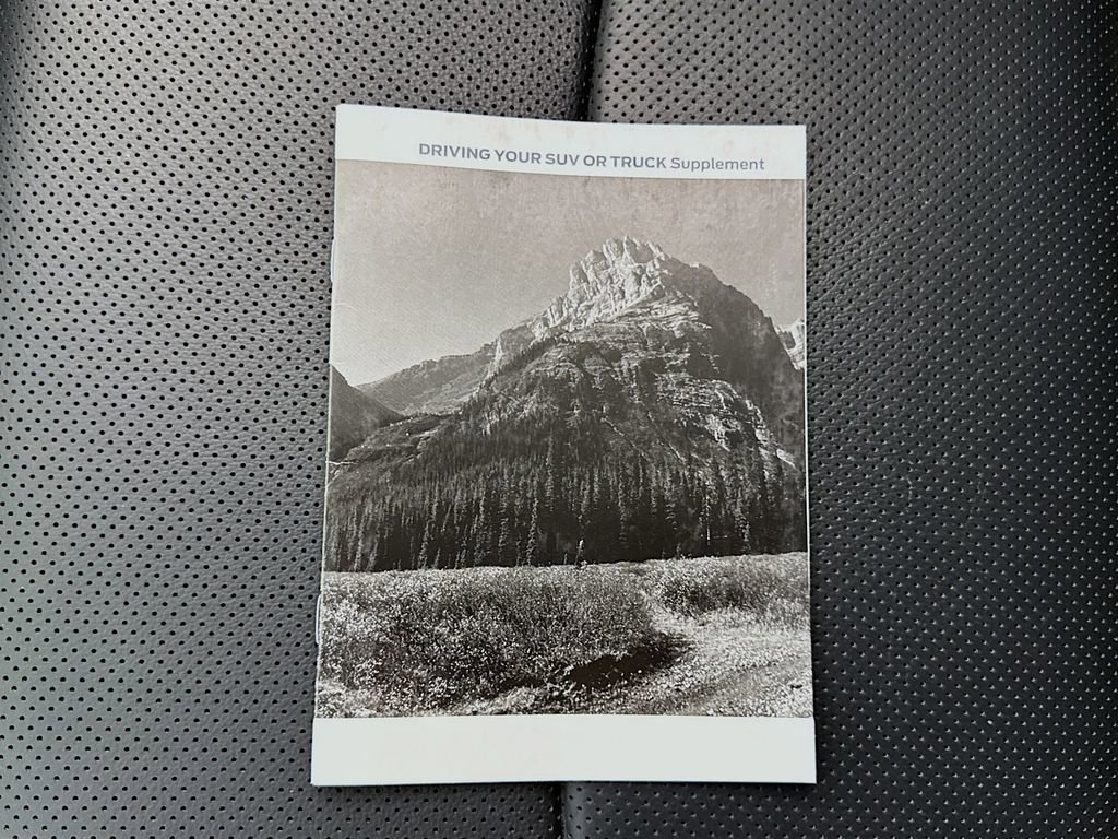 Used 2023 Ford F250 Lariat w/ Sport Appearance Package image 58