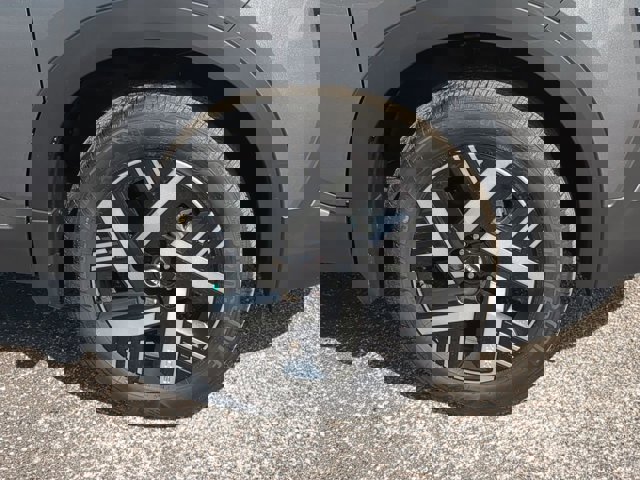 Certified 2026 Nissan Kicks SV image 11