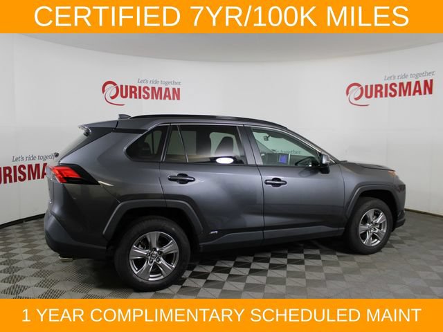 Used 2025 Toyota RAV4 XLE AWD/4WD image 7