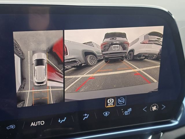 New 2026 Chevrolet Equinox EV LT image 5