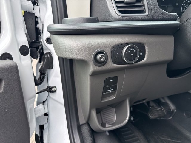 New 2025 Ford Transit 250 Low Roof image 20