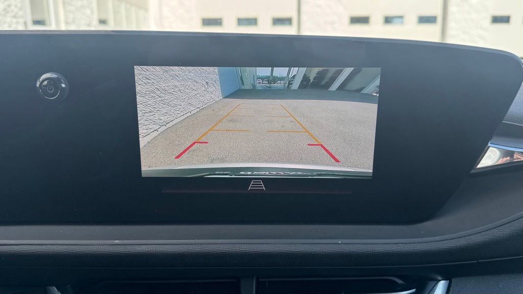 Used 2025 Buick Envista Preferred image 21