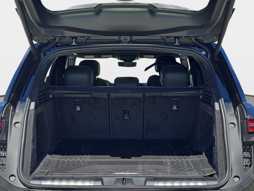 New 2026 Land Rover Range Rover Sport Dynamic SE AWD/4WD image 12