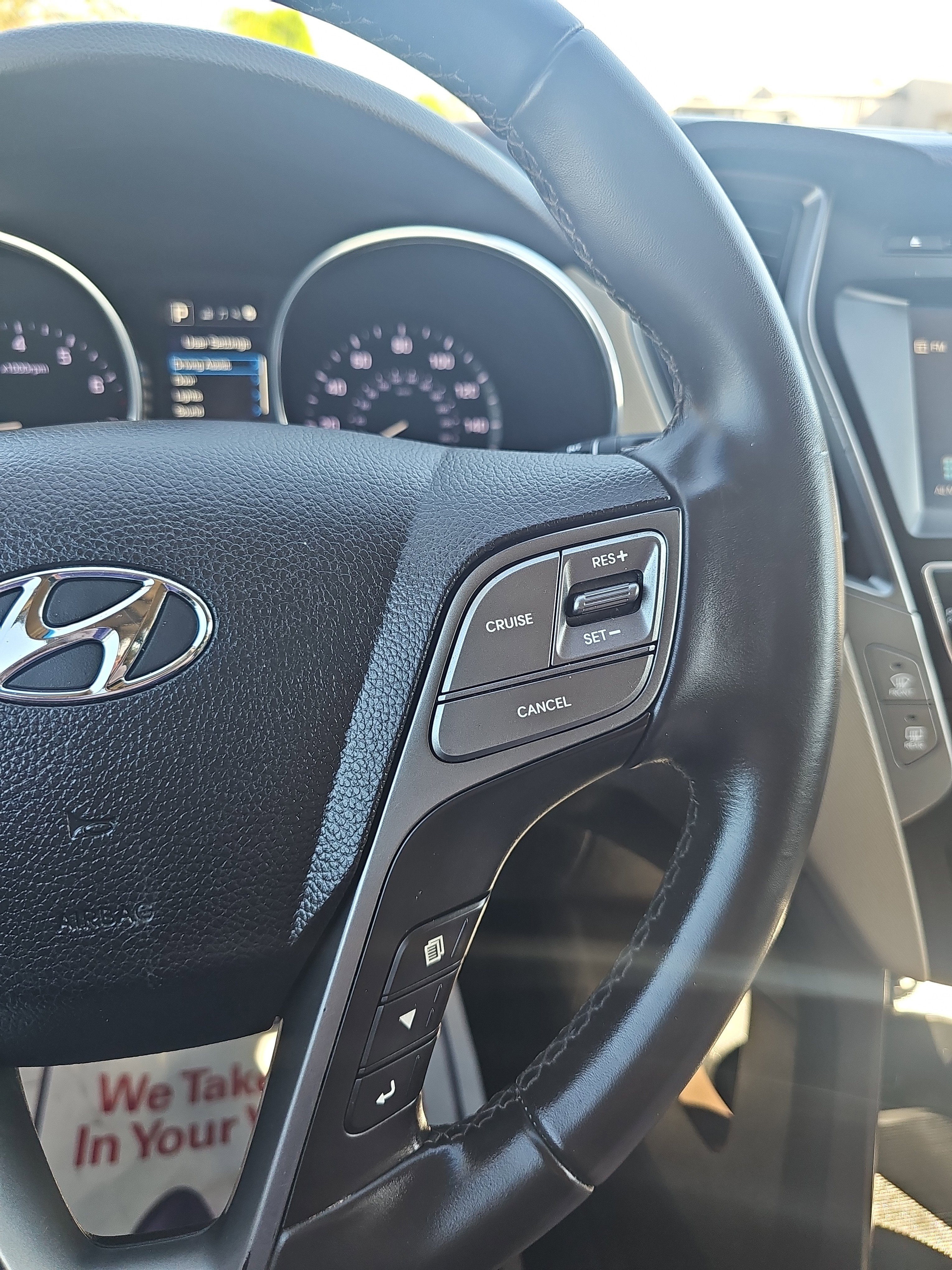 Used 2018 Hyundai Santa Fe Sport image 28