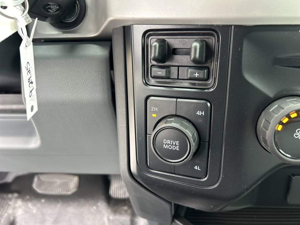New 2026 Ford F550 4x4 Crew Cab image 20