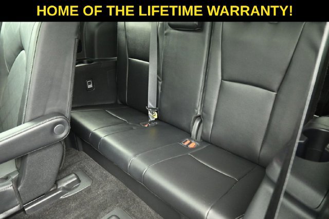Used 2025 Toyota Highlander Platinum AWD/4WD image 35