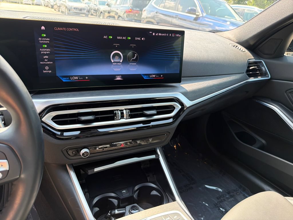 Used 2023 BMW 330i Sedan w/ Convenience Package RWD image 29