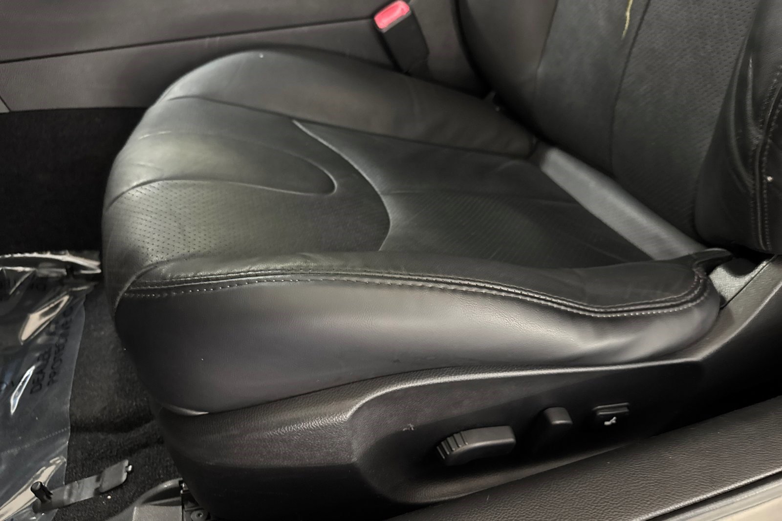 Used 2013 INFINITI G37 Journey w/ Premium Pkg image 14