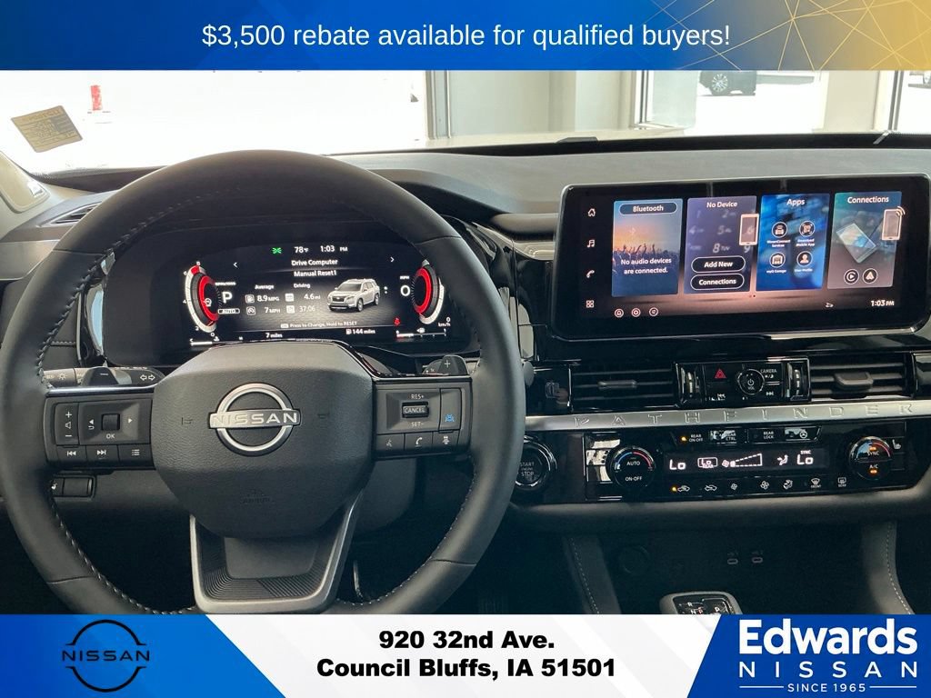 New 2026 Nissan Pathfinder SL w/ SL Premium Package AWD/4WD image 21