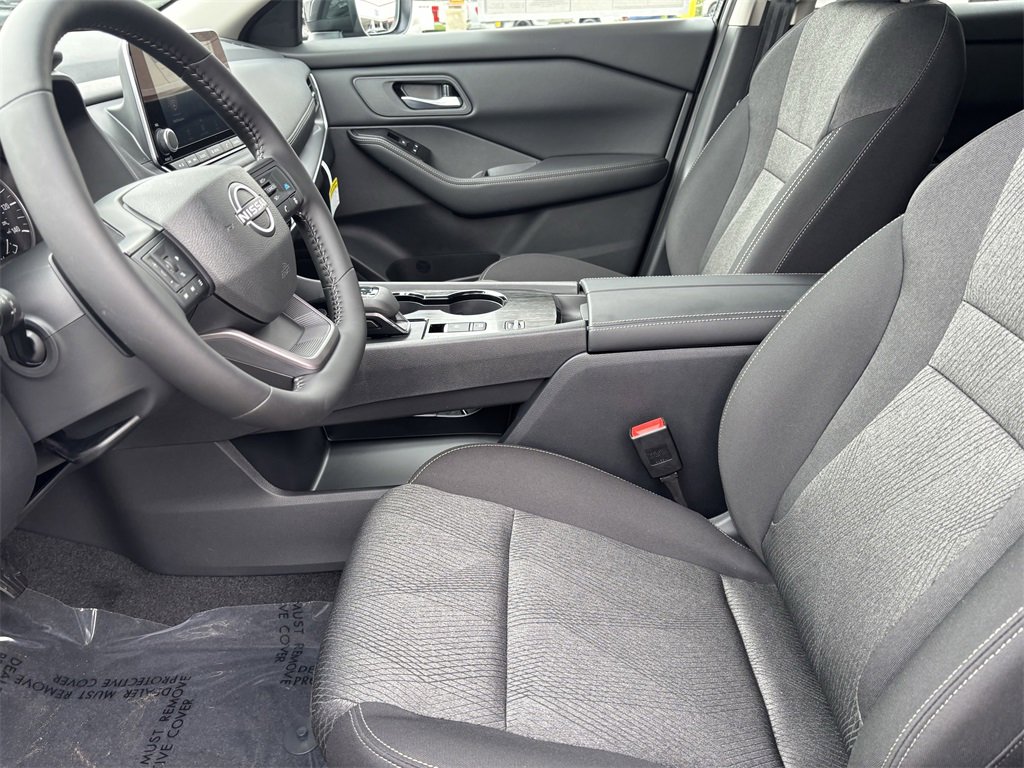 New 2026 Nissan Rogue SV image 14