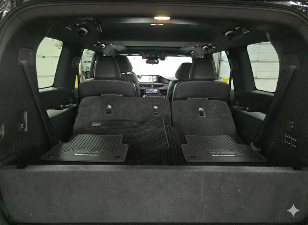 Used 2025 INFINITI QX80 Autograph w/ Autograph Exterior Package image 9