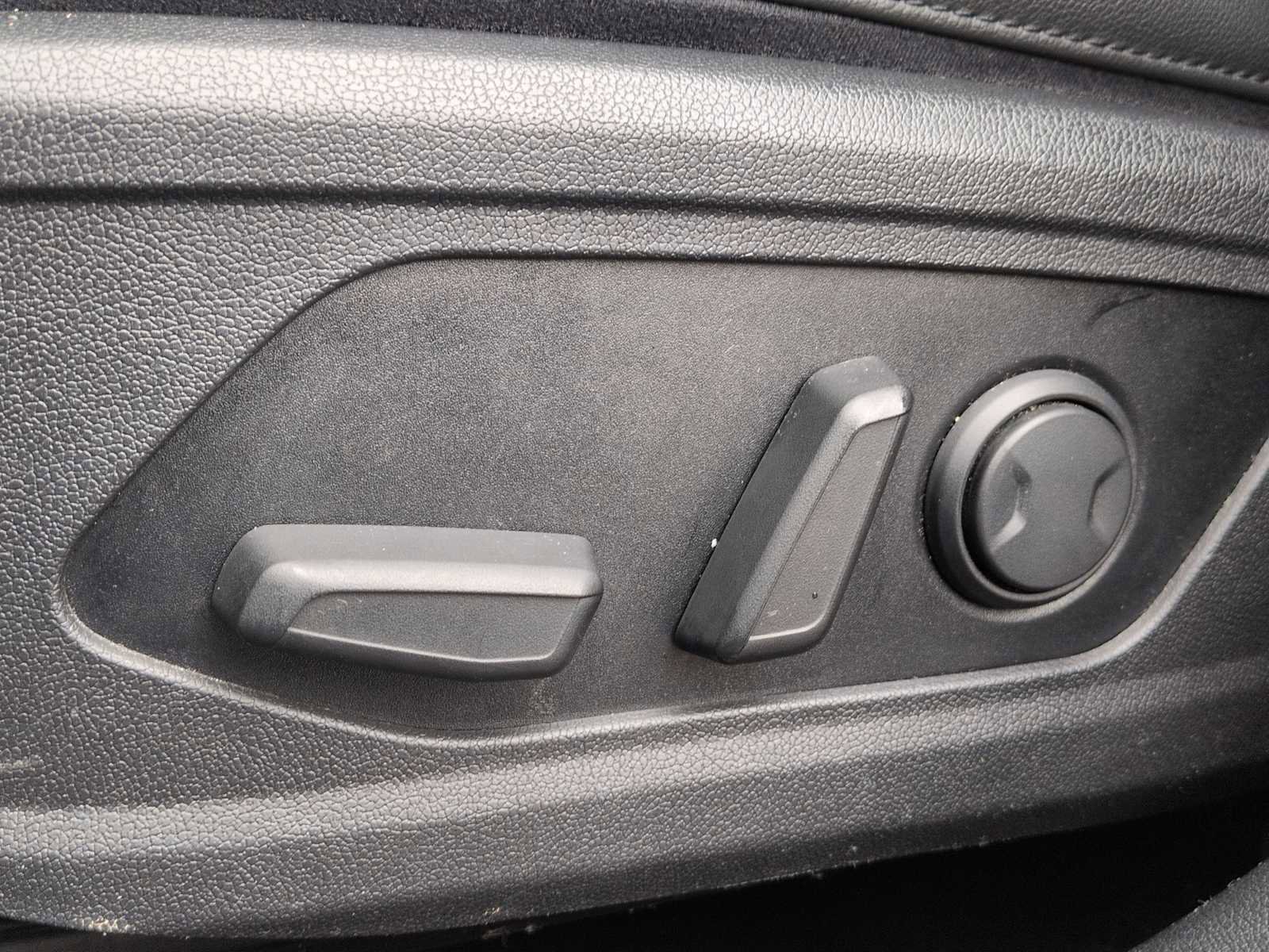 Used 2021 Kia Sorento SX Prestige image 17