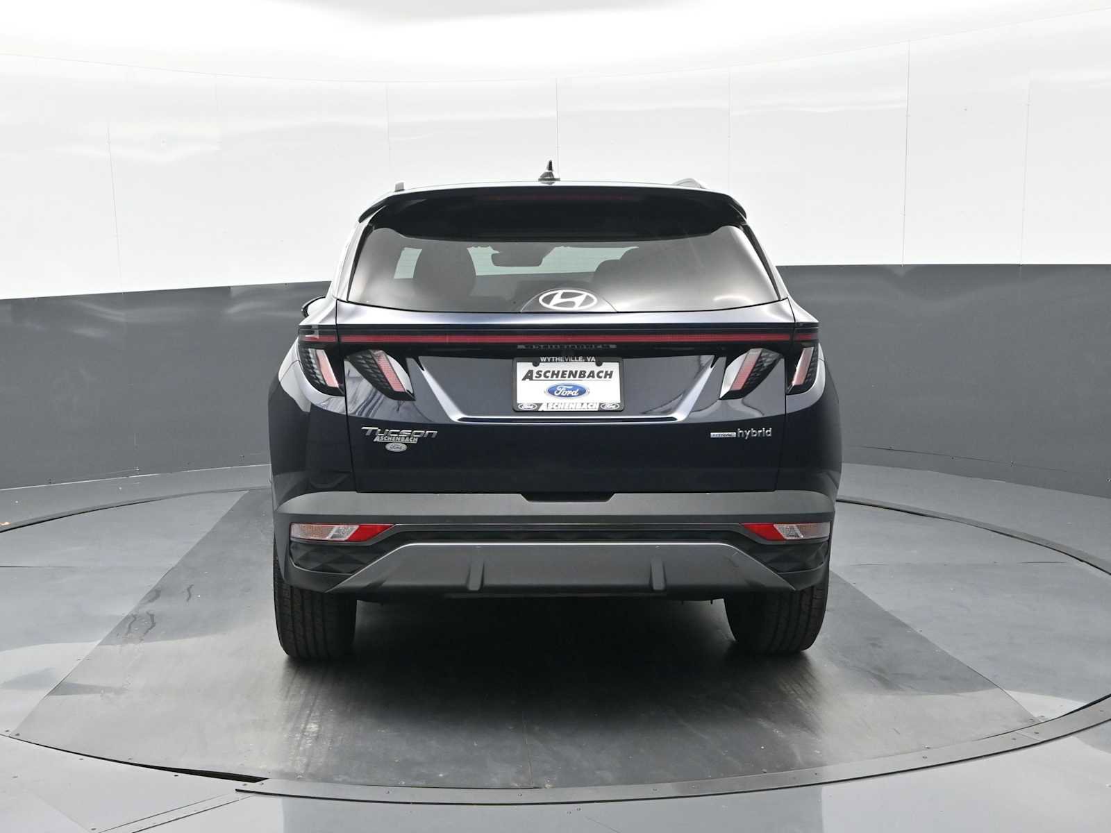 Used 2023 Hyundai Tucson Limited w/ Cargo Package image 9