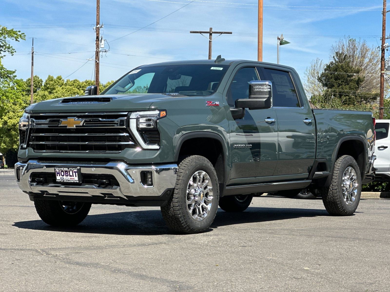 New 2026 Chevrolet Silverado 2500 LTZ w/ LTZ Premium Package AWD/4WD image 7