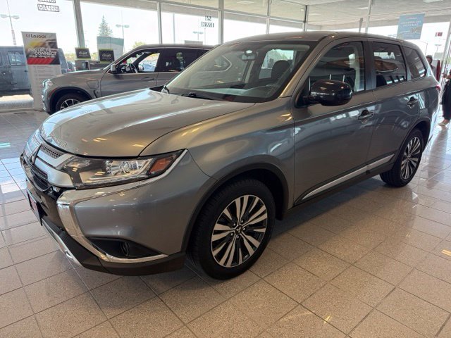 Used 2020 Mitsubishi Outlander ES FWD image 7