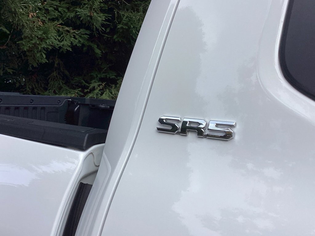 Certified 2024 Toyota Tacoma SR5 image 5