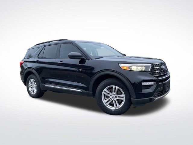 Certified 2023 Ford Explorer XLT w/ Equipment Group 202A image 40