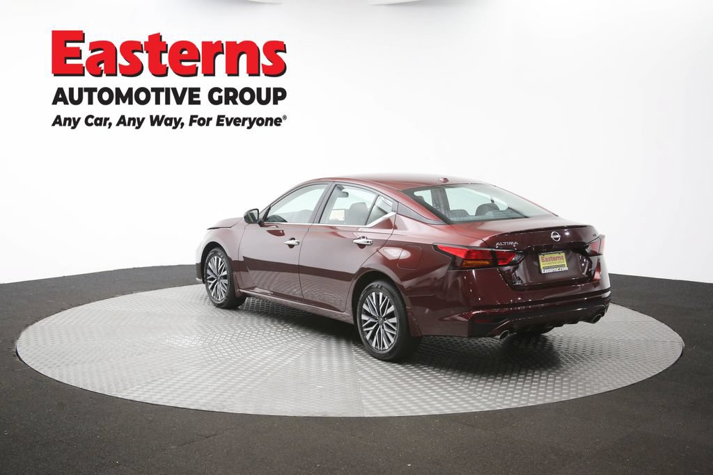 Used 2024 Nissan Altima 2.5 SV w/ SV Premium Package AWD/4WD image 67