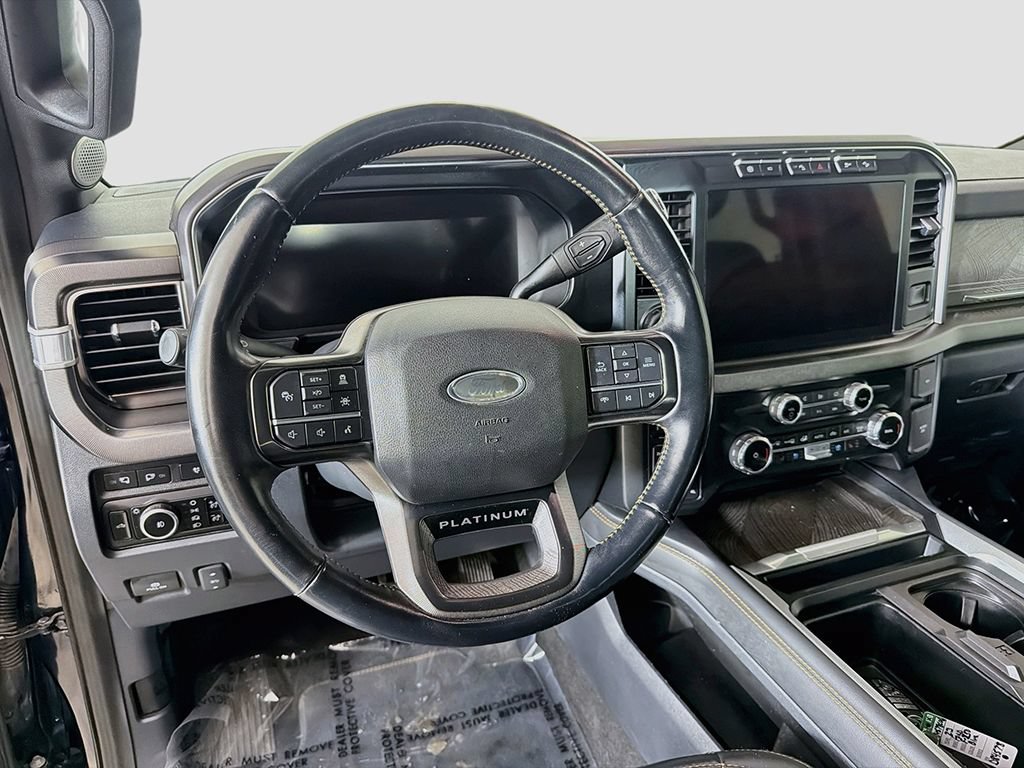 Used 2023 Ford F250 Platinum AWD/4WD image 24