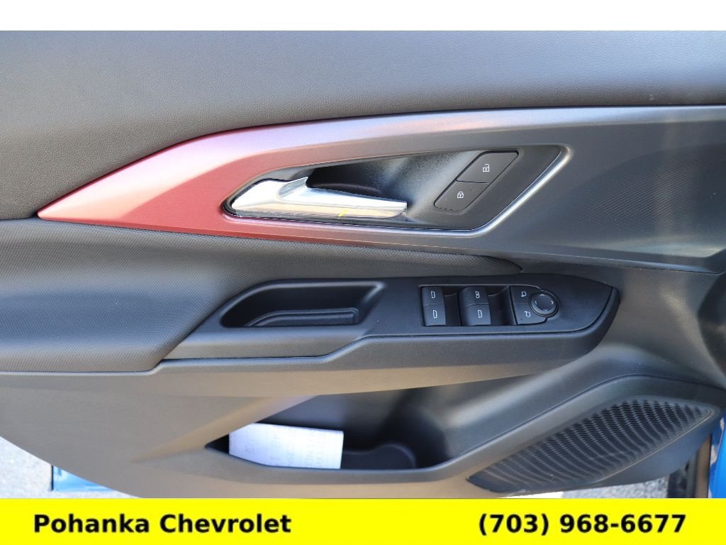 New 2026 Chevrolet Equinox EV RS FWD image 19