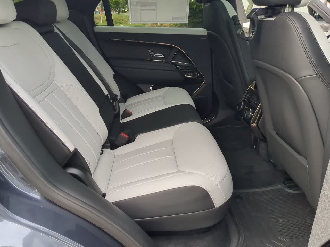 New 2026 Land Rover Range Rover Sport Dynamic SE AWD/4WD image 21