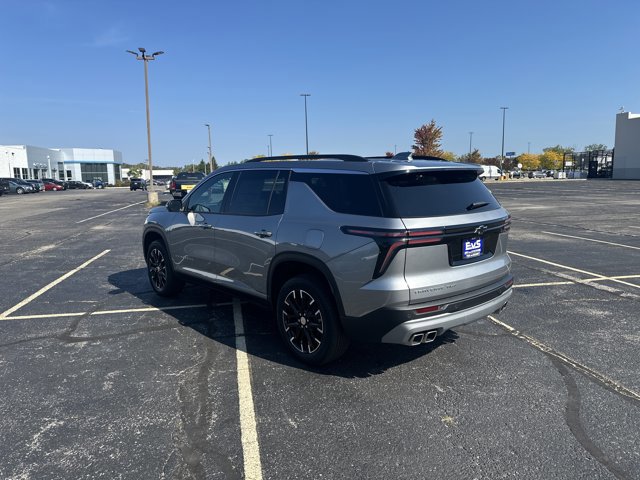 New 2025 Chevrolet Traverse LT w/ Sun and Wheel Package image 7
