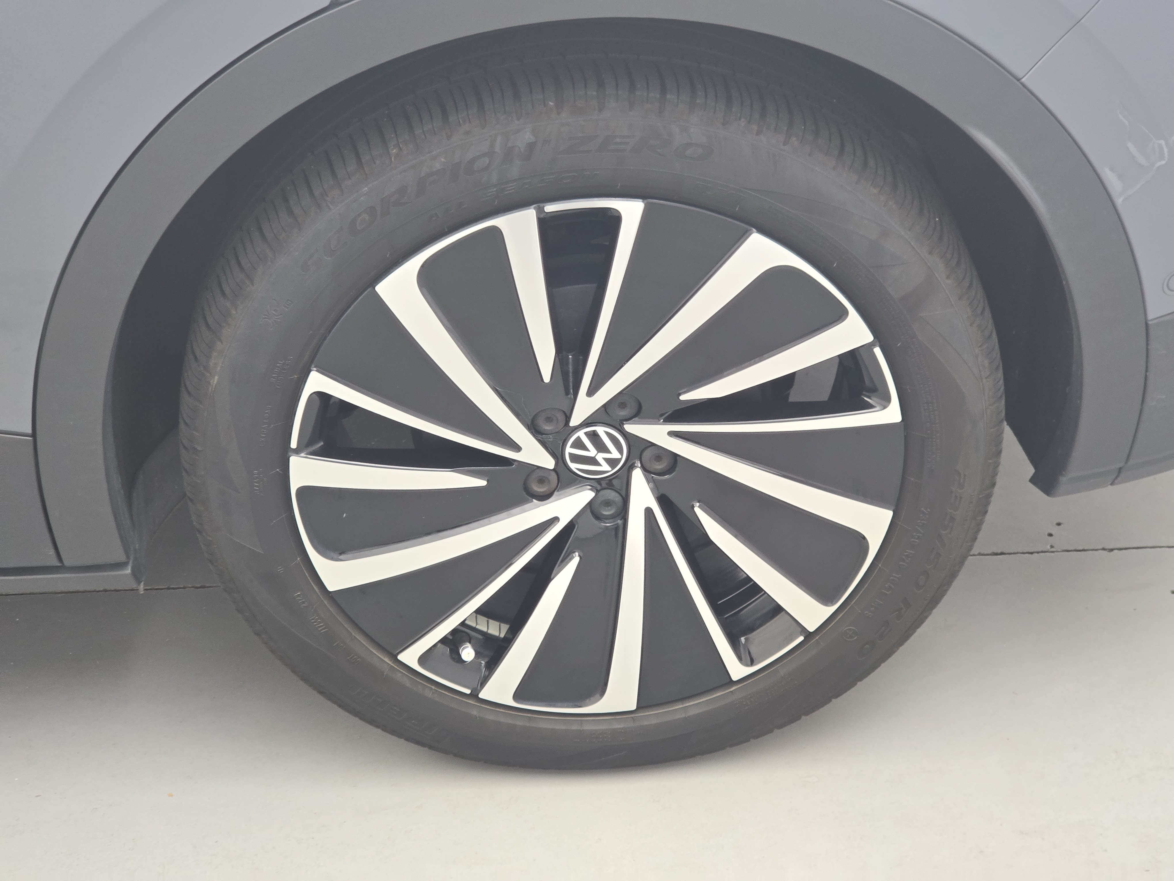 Certified 2024 Volkswagen ID.4 S RWD image 35