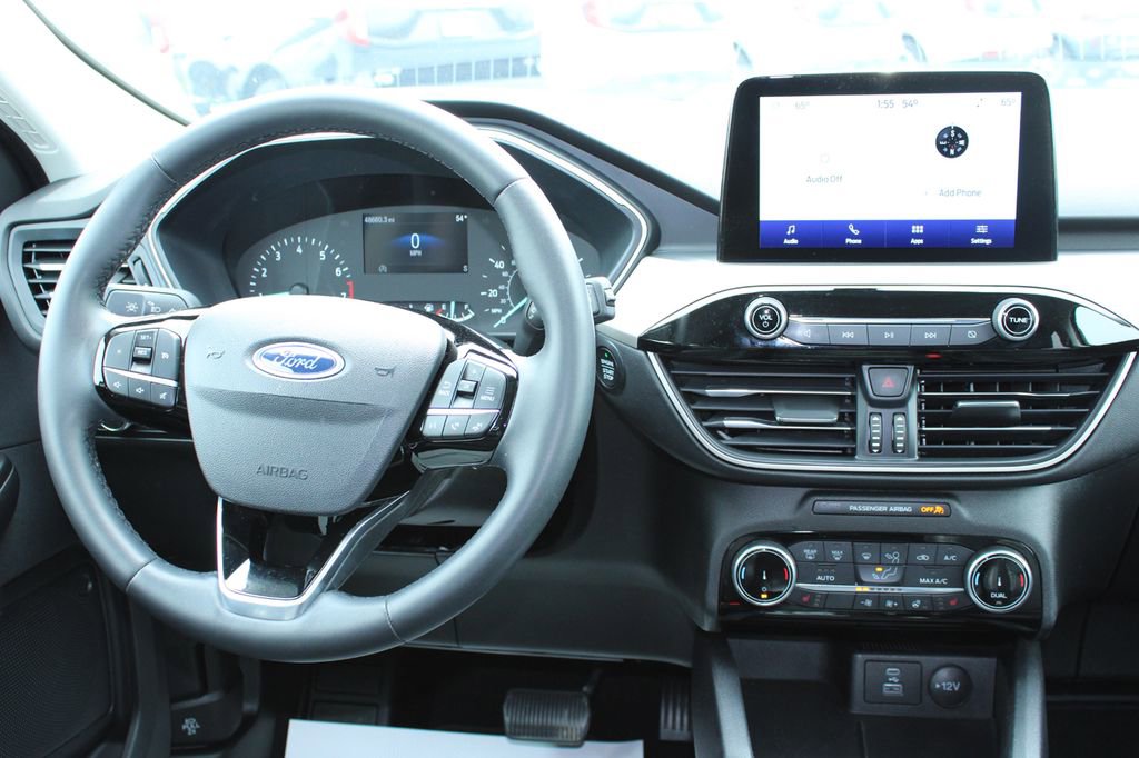 Used 2022 Ford Escape SEL image 19