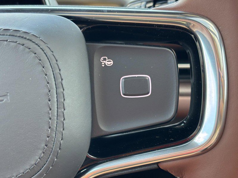 New 2026 Lincoln Navigator Reserve AWD/4WD image 18