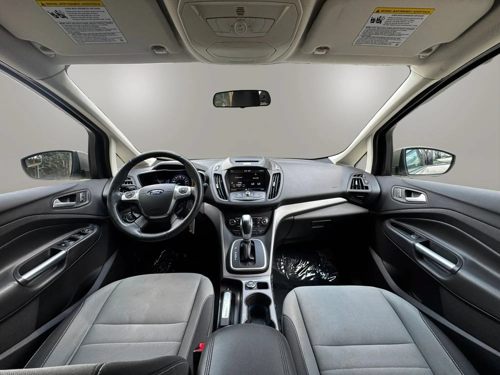 Used 2015 Ford C-MAX SE w/ Equipment Group 203A FWD image 17
