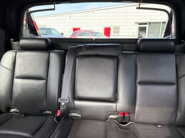 Used 2011 Cadillac Escalade EXT Luxury image 23