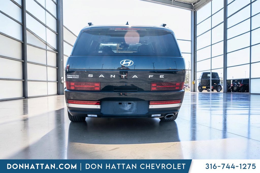 Used 2024 Hyundai Santa Fe Limited FWD image 35