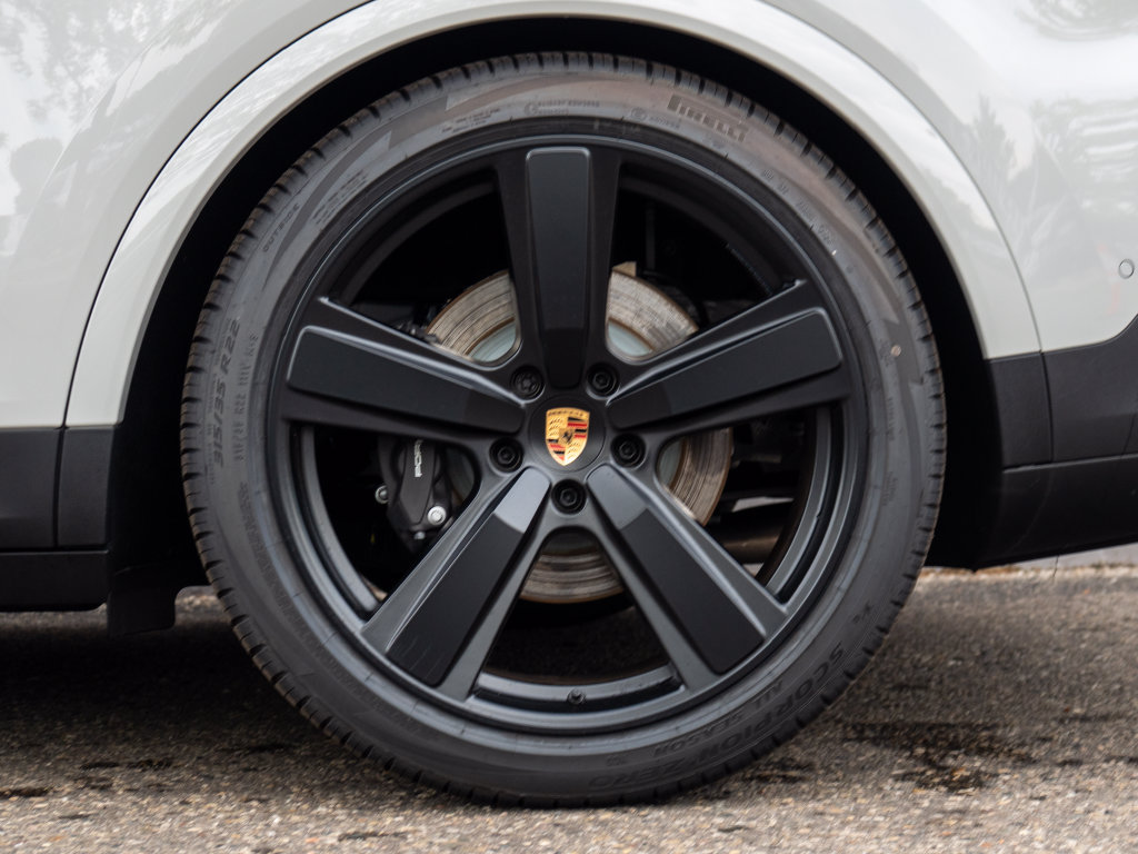New 2026 Porsche Cayenne E-Hybrid AWD/4WD image 13
