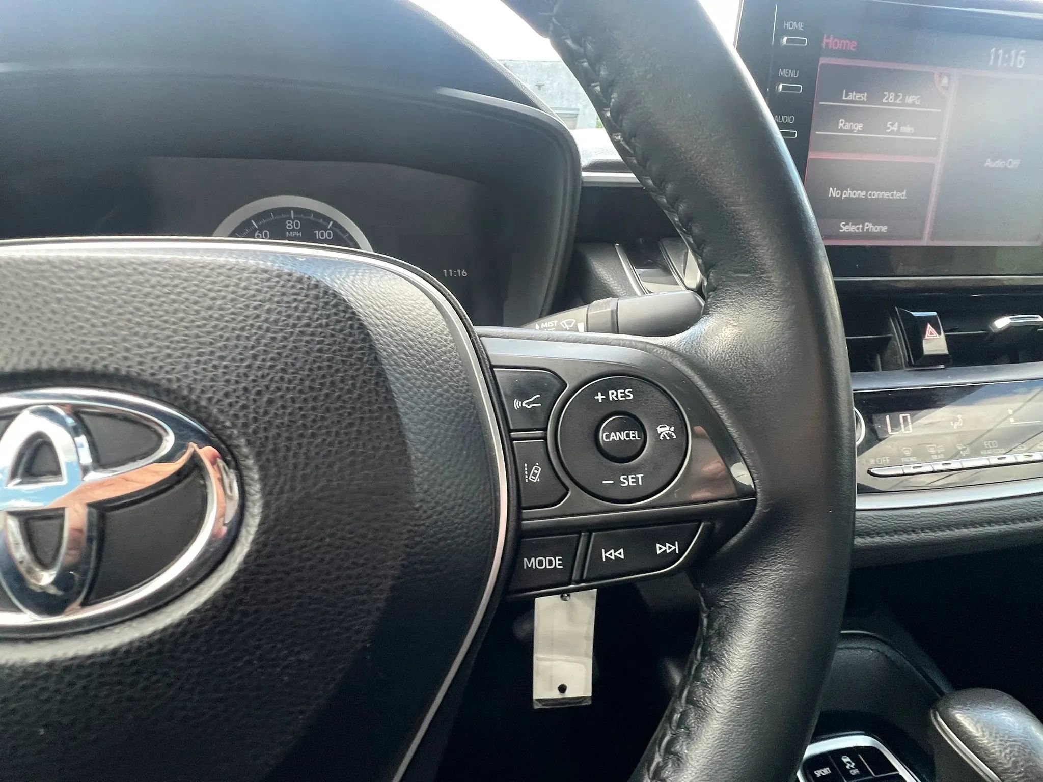 Used 2020 Toyota Corolla SE FWD image 17