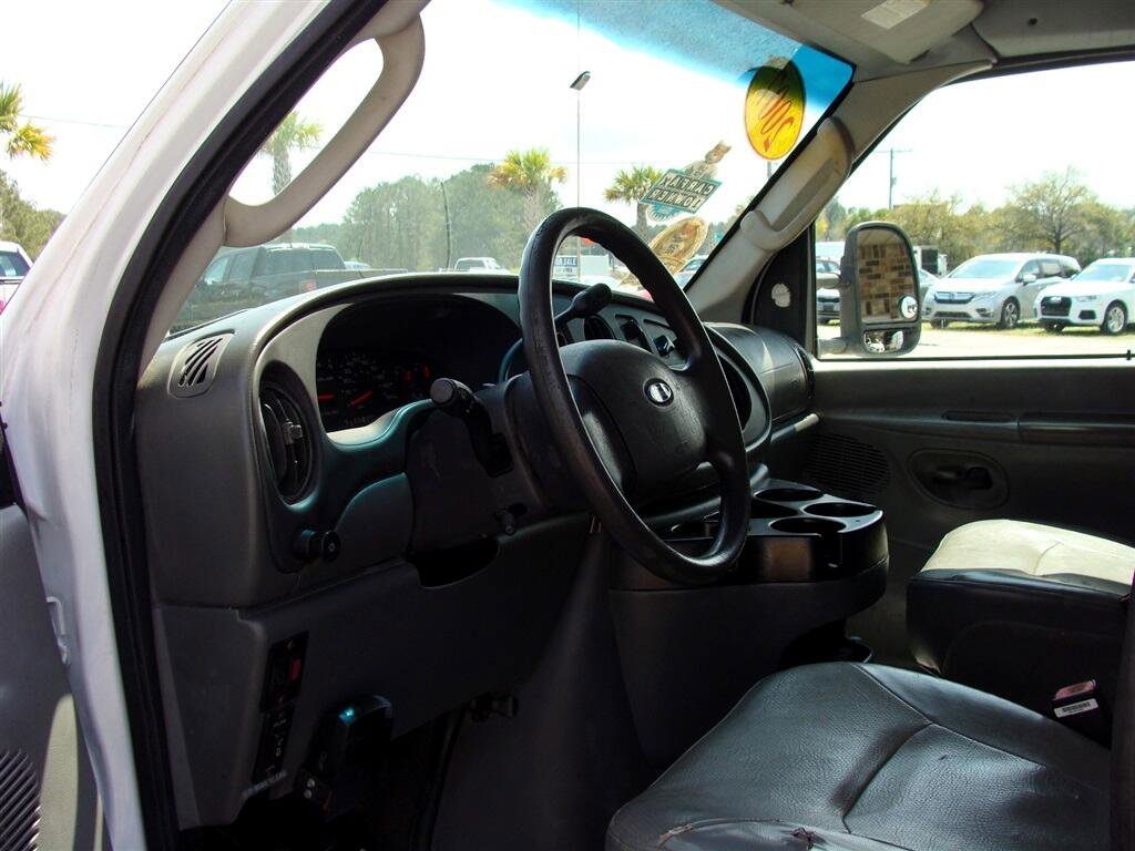 Used 2007 Ford E-450 and Econoline 450 image 9