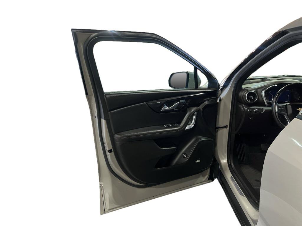 Certified 2021 Chevrolet Blazer Premier w/ Driver Confidence II Package AWD/4WD image 20