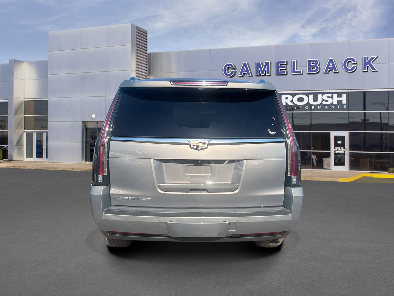 Used 2019 Cadillac Escalade Luxury w/ LPO, Radiant Package AWD/4WD image 6