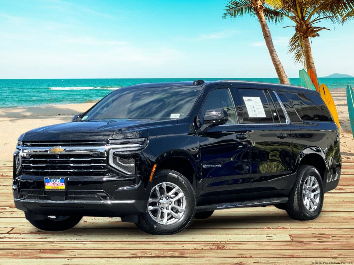 Used 2026 Chevrolet Suburban LT w/ Comfort Package RWD image 2