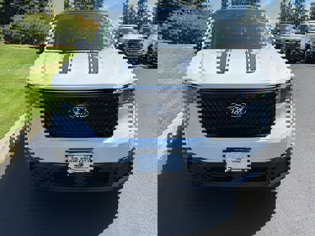 New 2025 Ford Maverick Lariat w/ Black Appearance Package image 2